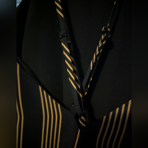 Pinstripe jumpsuit - Picture 4 of 5